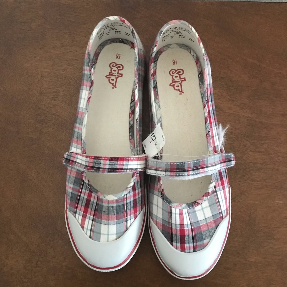 Soho women’s shoes SZ 9 1/2 NWT